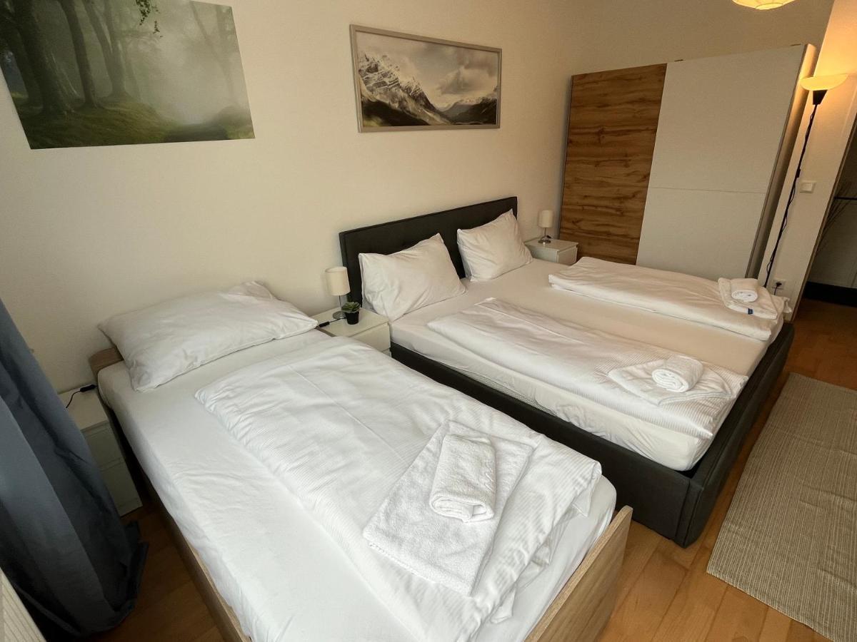 Cool Schonbrunn Apt 2Br Daire Viyana Dış mekan fotoğraf